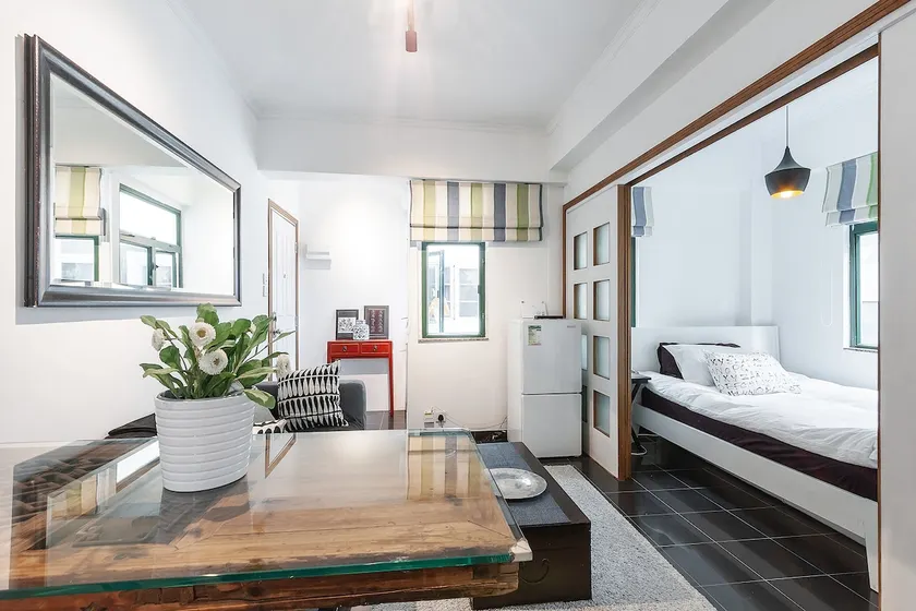 Entire, Bright flat w. Rooftop at Super location - Image 1