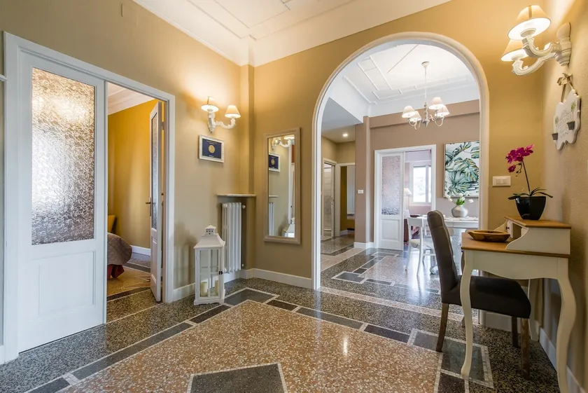 VICTORIA: romantic & luxury apartment - Image 1