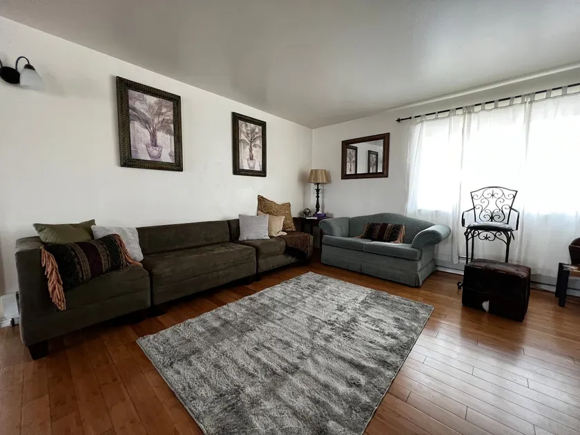Large Apartment with great view - Image 1