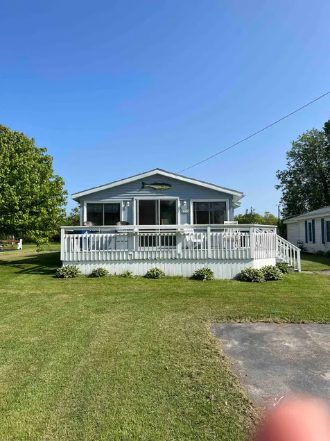 Summer home on Morgias Beach ! - Image 1