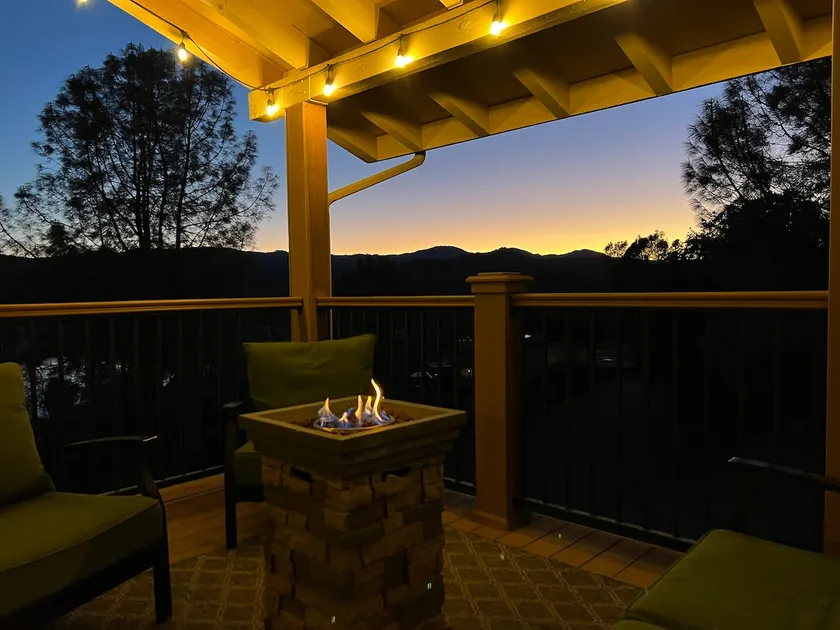 Lake Naci Rendezvous with Lake Views - Image 1
