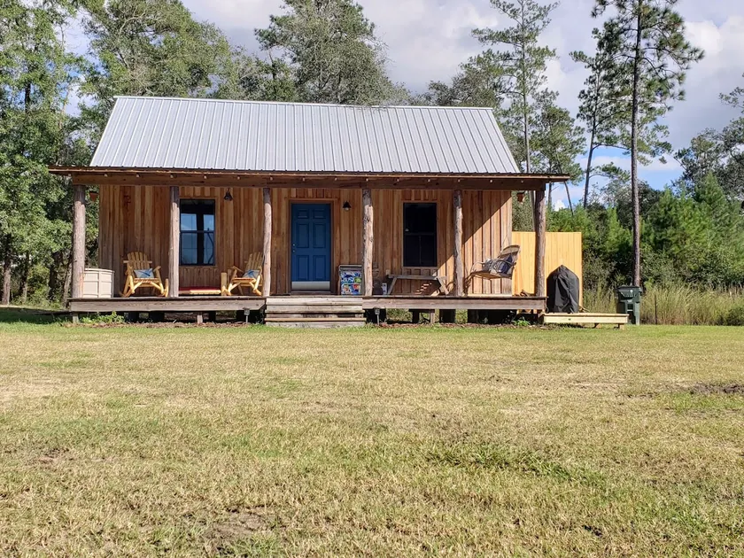Cabin near the Ohoopee River - Image 1