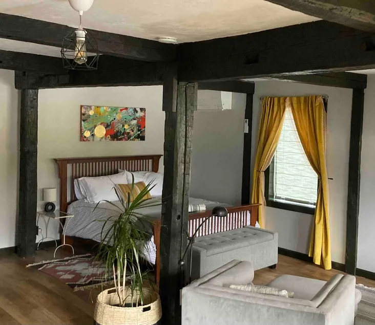 Main Street Suite - Image 1