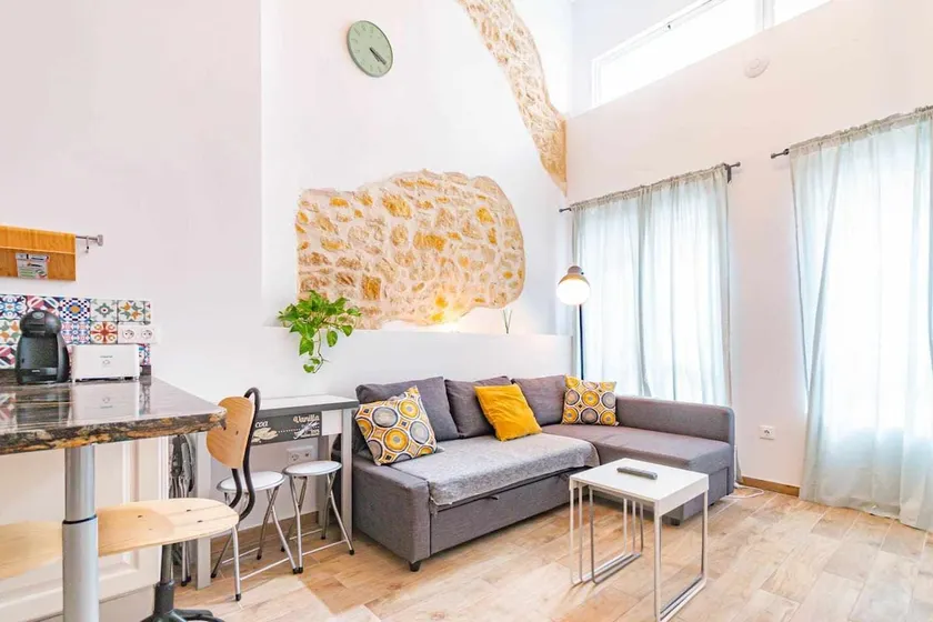 SunCastle, Apartment with queen-size bed - Image 1