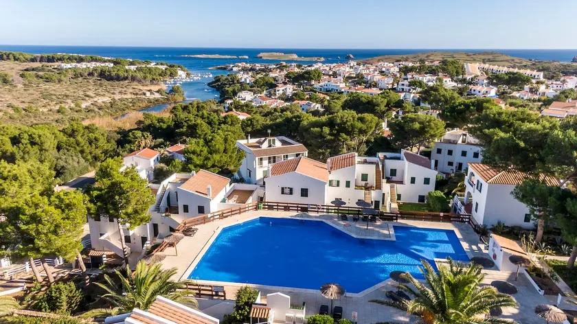 Menorca Holidays fully equipped apartment - Image 1