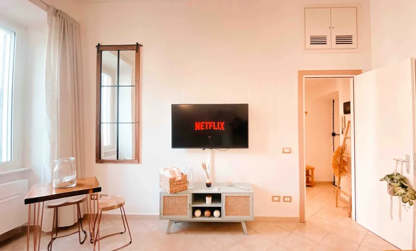 Davide's Tourist Rental - Image 1