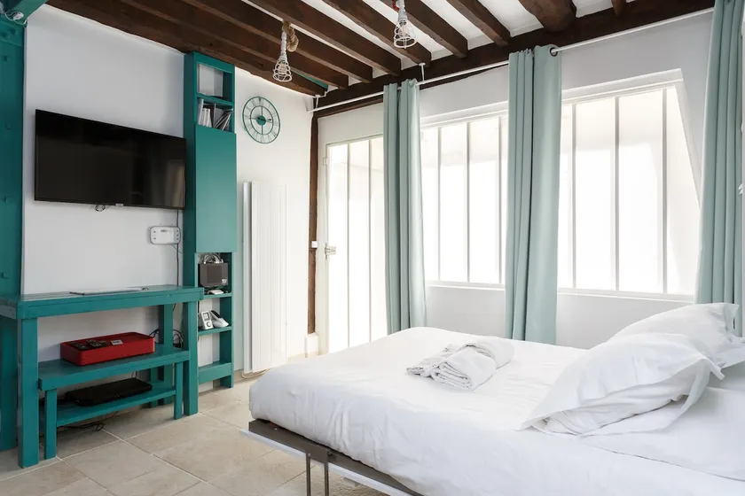 Center of Paris / work and/or sleep in the center - Image 1