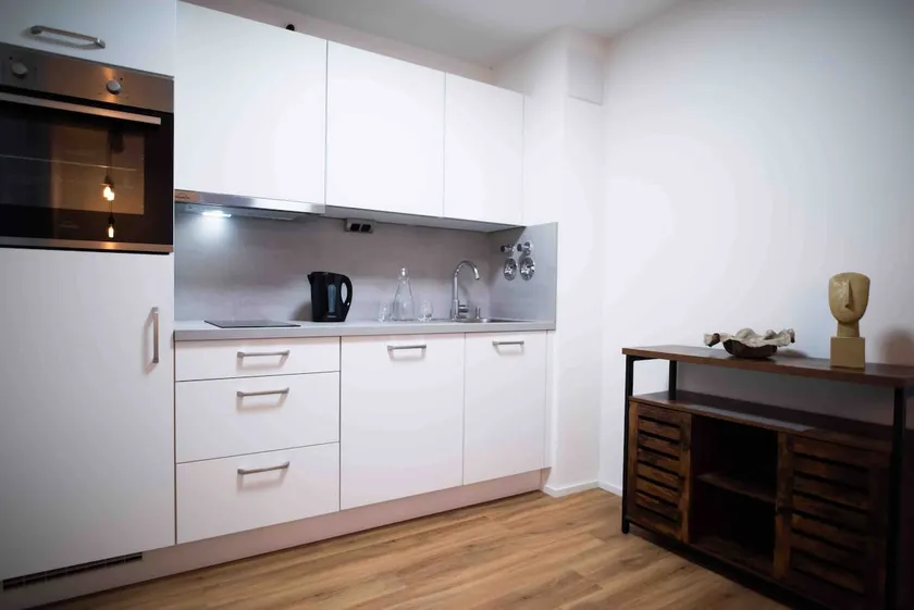 Newly built apartment in Augsburg 6 - Image 1