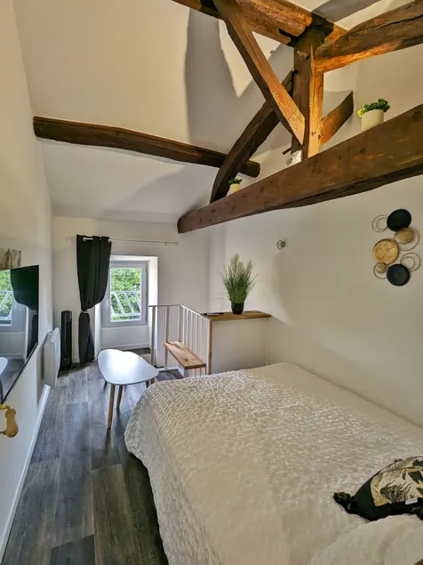 Duplex ”Scandinave Chic” Parking Gratuit ! - Image 1