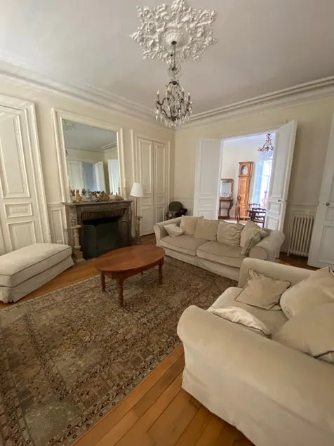 Aux Deux D - Image 1