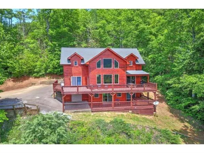 Lake Life Mountain & Lake Views, Hot Tub, & Dock - Image 1