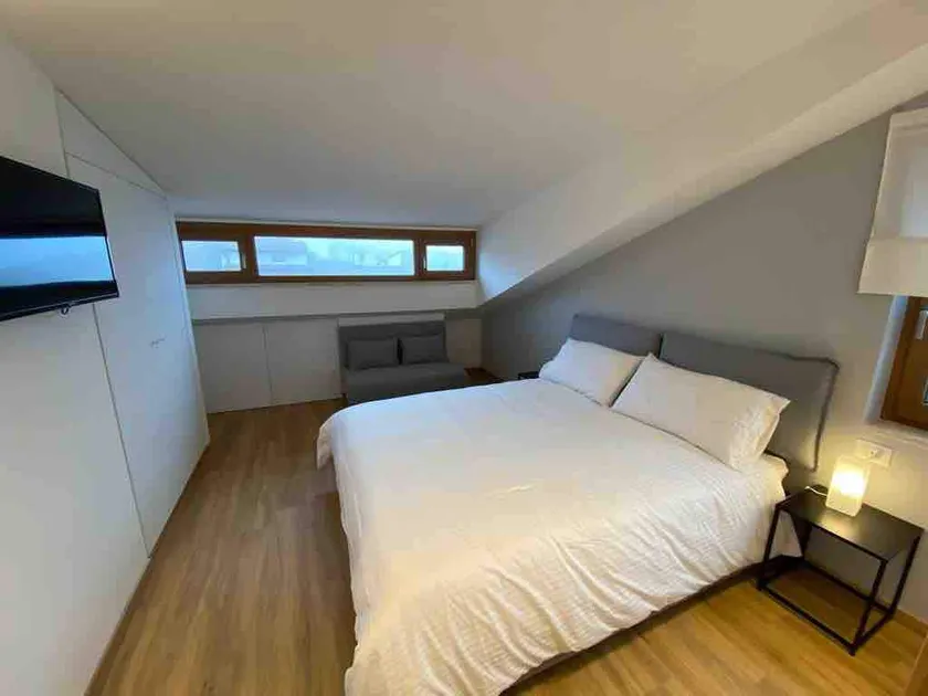 Lovely attic with fireplace, furnished. - Image 1