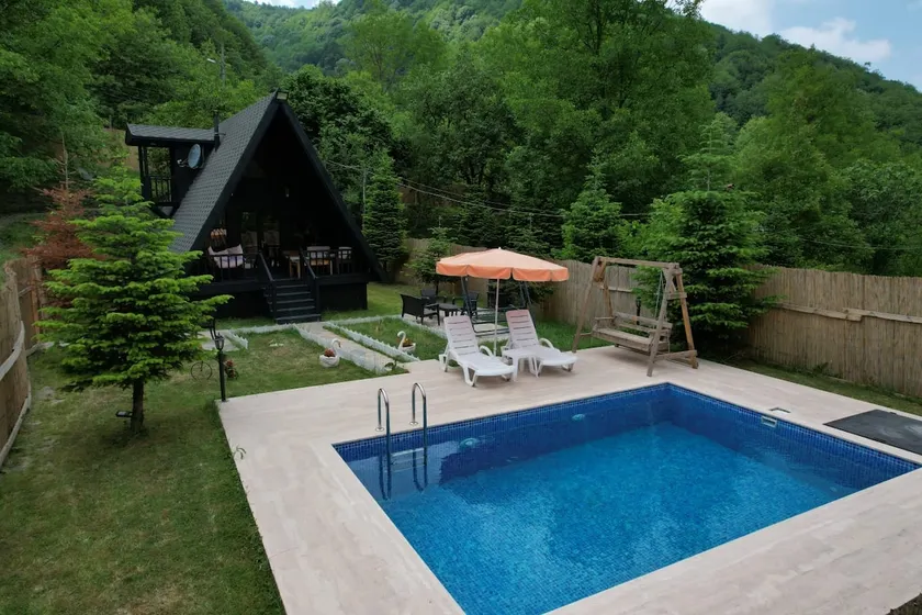 04 Duplex Bungalow with Cold Pool - Image 1