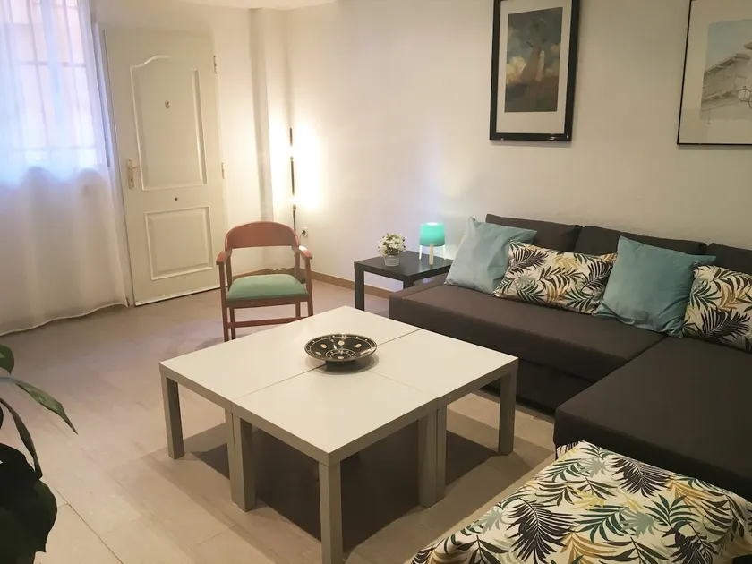 Practical apartment 500m from Plaza de Castilla - Image 1