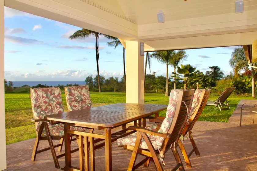 North Shore Ocean View Cottage - Image 1