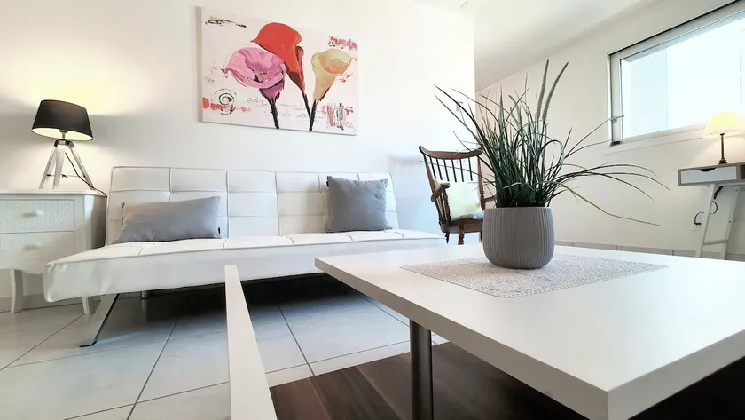Happy White Apt. 503 - Image 1
