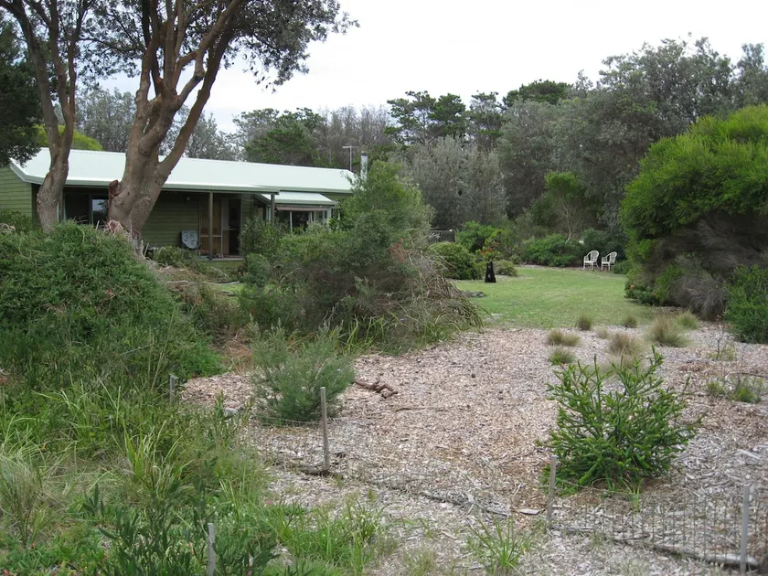 Unbeatable Beach Front Access 40m - Star Tour Option - Image 1