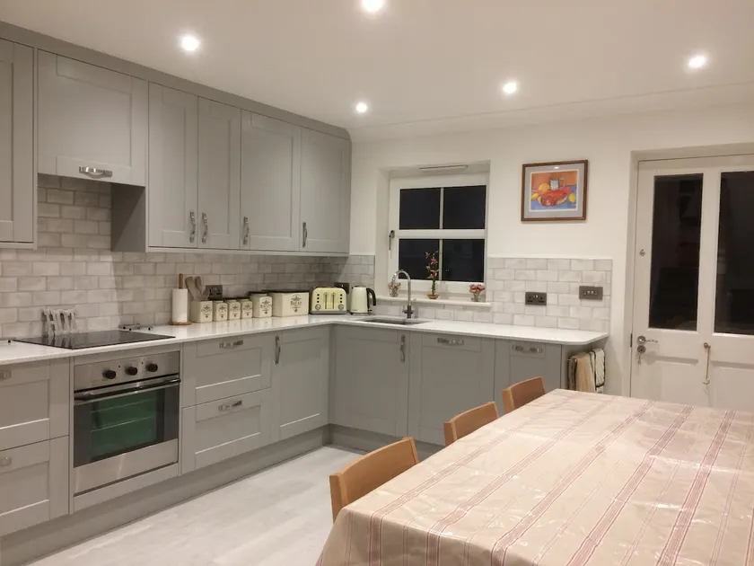 Family Holiday Home close to beach and village. - Image 1