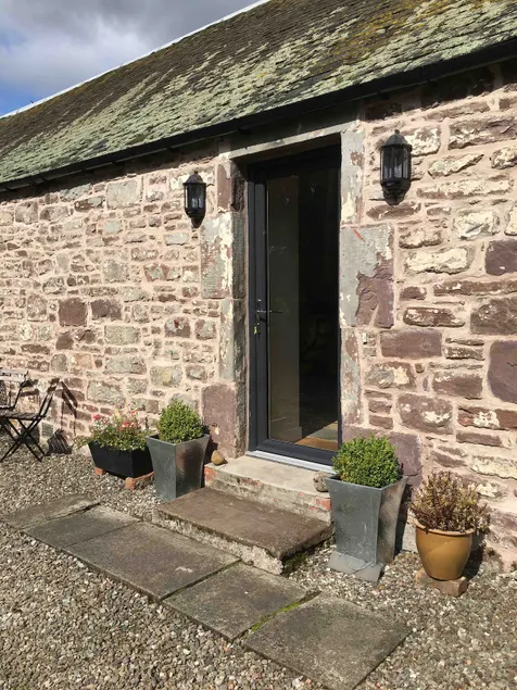 Garden Cottage, Kilbryde Castle. Newly renovated - Image 1