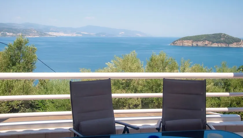 Maria Olive and Sea Villa - Image 1
