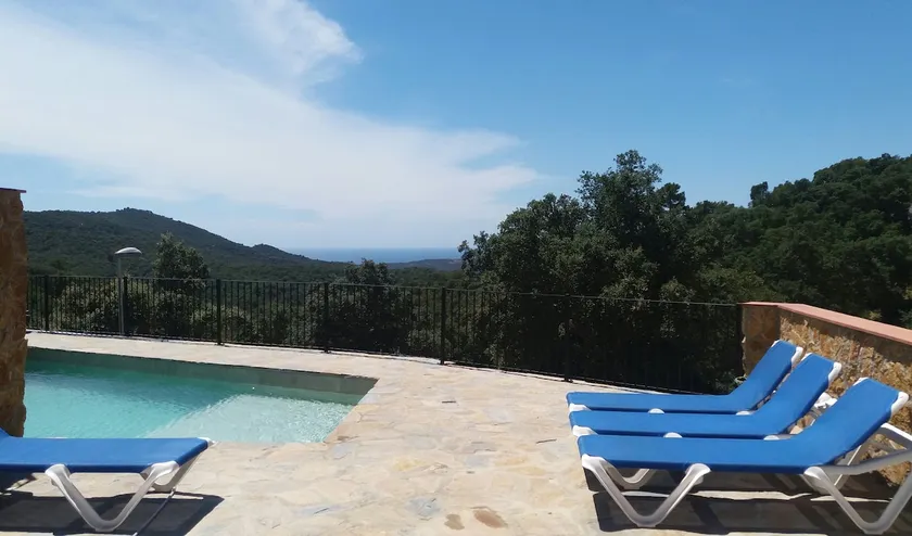 Can Cadiretes, whole house, between sea and mountain - Image 1