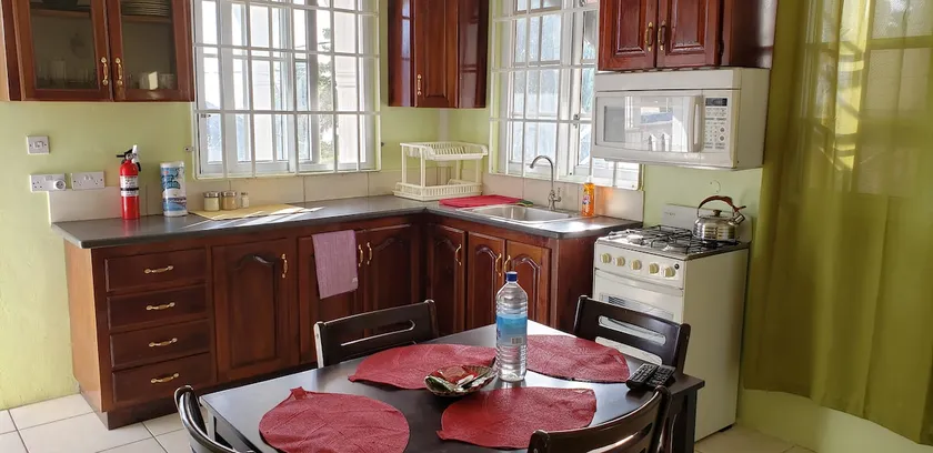 Unit 2 Private Apartment - Roseau - Image 1
