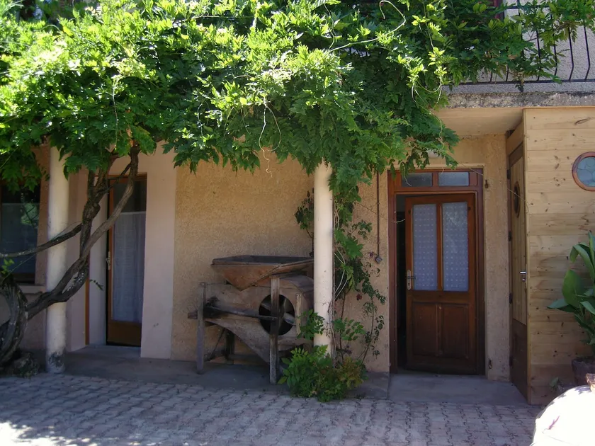 apartment in the countryside 1 - Image 1