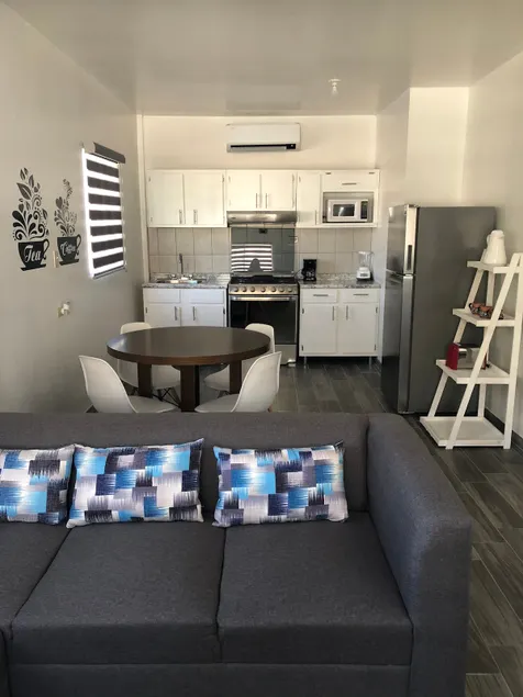 Cozy apartment in an exclusive area - Image 1