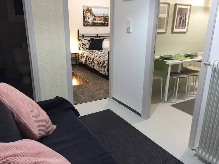 Newly renovated Apartment in the Heart of Athens - Image 1