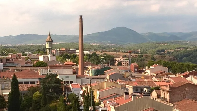 Downtown apartment overlooking Sabadell-no noise - Image 1