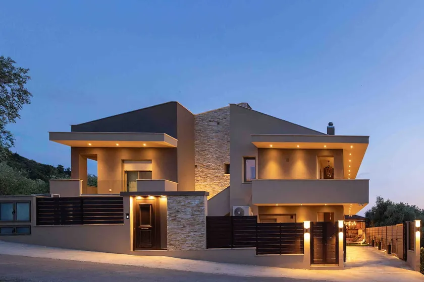 Villa Nous luxury - Image 1