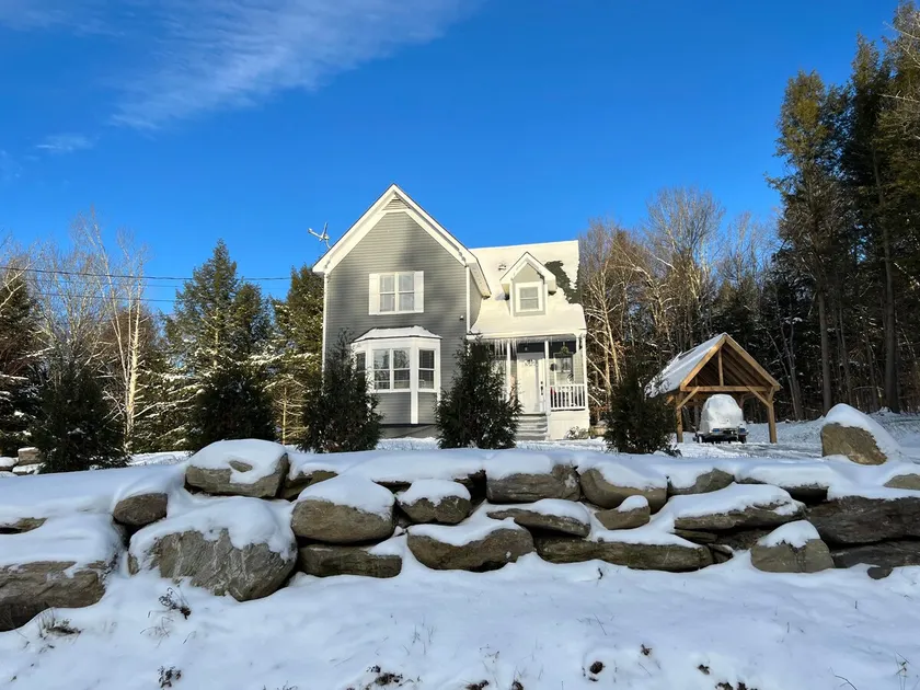 Hartson Mountain House •Near Stowe Mountain Resort - Image 1