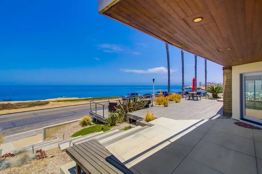 VILLA SUNSET MODERN - Spectacular Oceanfront Home - Image 1