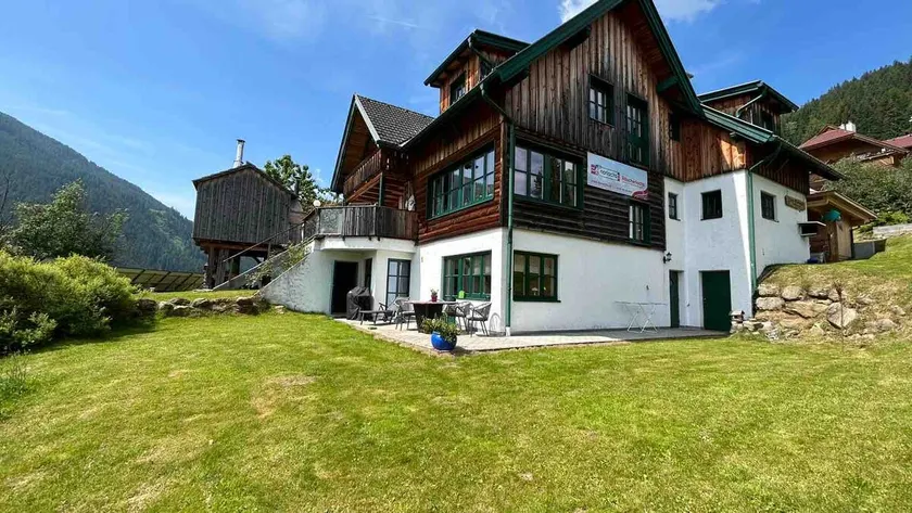 Apartment in Bad Kleinkirchheim Ski Area - Image 1