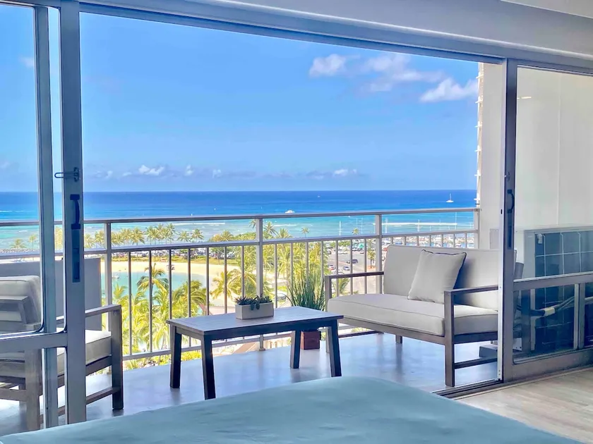 Waikiki Beachfront Home with Ocean and Beach View - Image 1