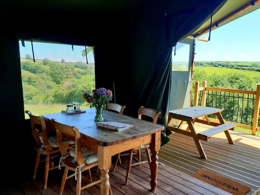 Brackenhill Glamping - Safari Tent with Hot Tub - Image 1