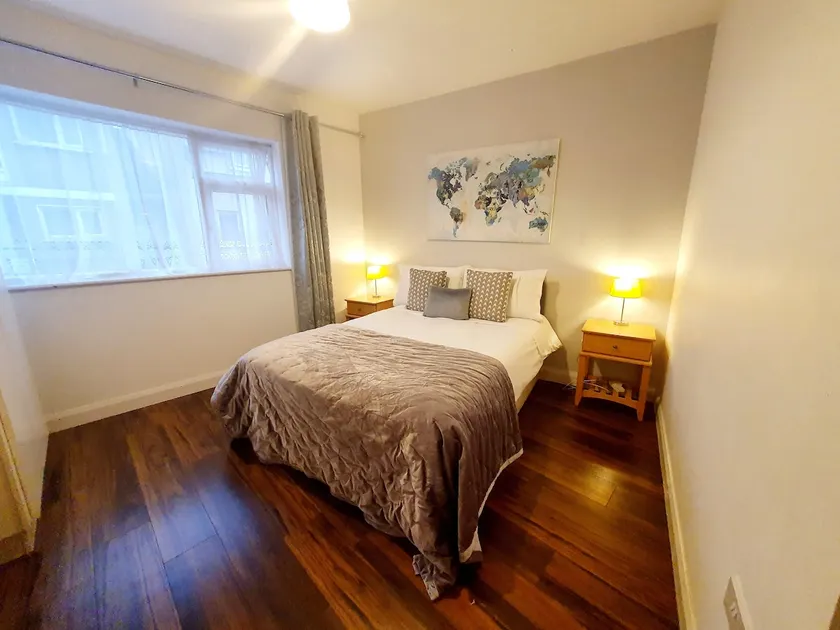 🌻 Galway's Westend 1 Bed Apartment 🌻 - Image 1