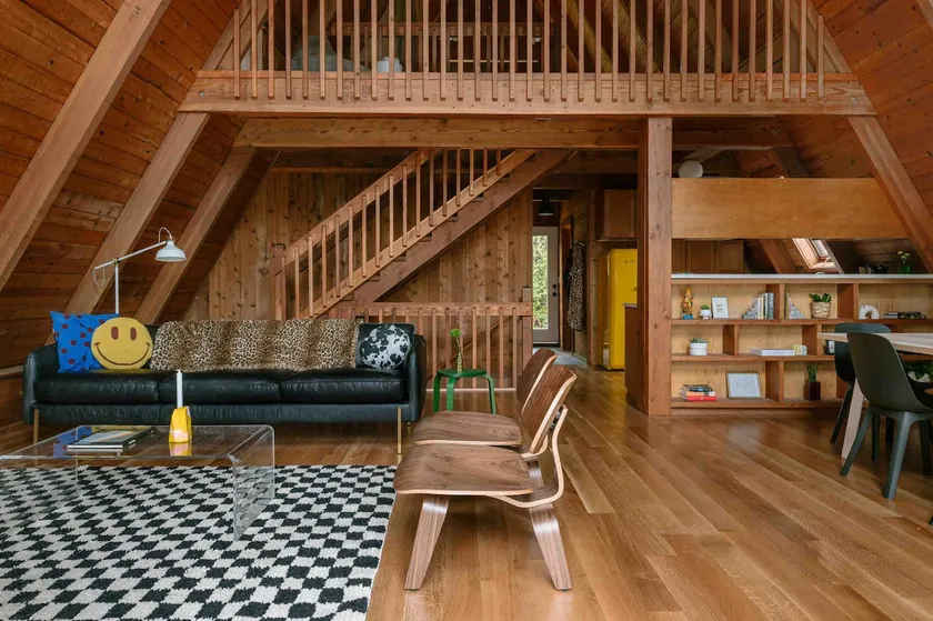Cozy Oceanside Aframe, hot tub, kid friendly. - Image 1