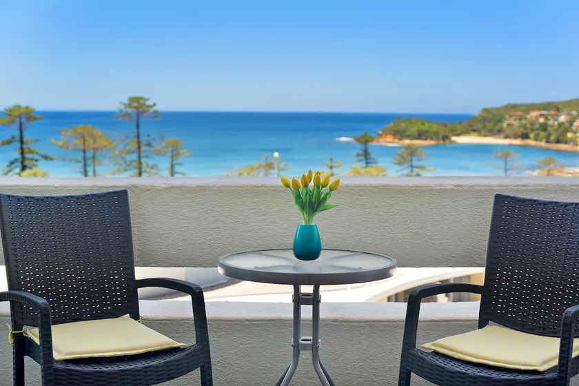Manly Paradise Motel & Apartments - Image 1