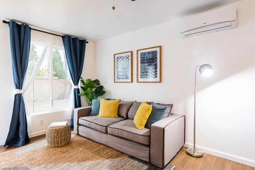 Breezy-2BR-Gated Unit w Kitchenette - Image 1