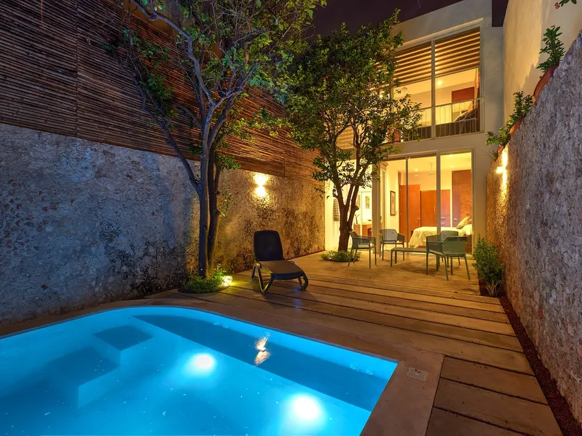 Casa Sweet Pea, Bright and Stylish in Centro - Image 1