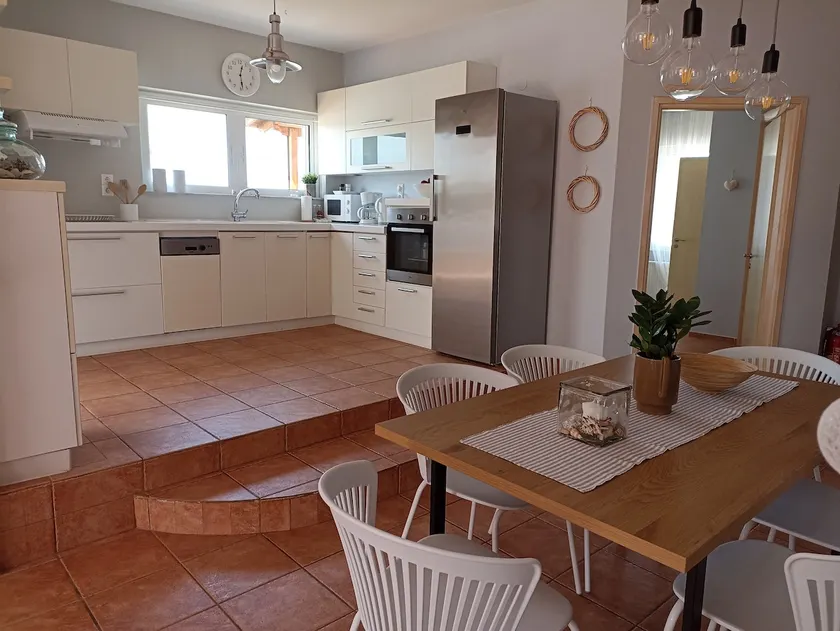 NaTa Home - Image 1
