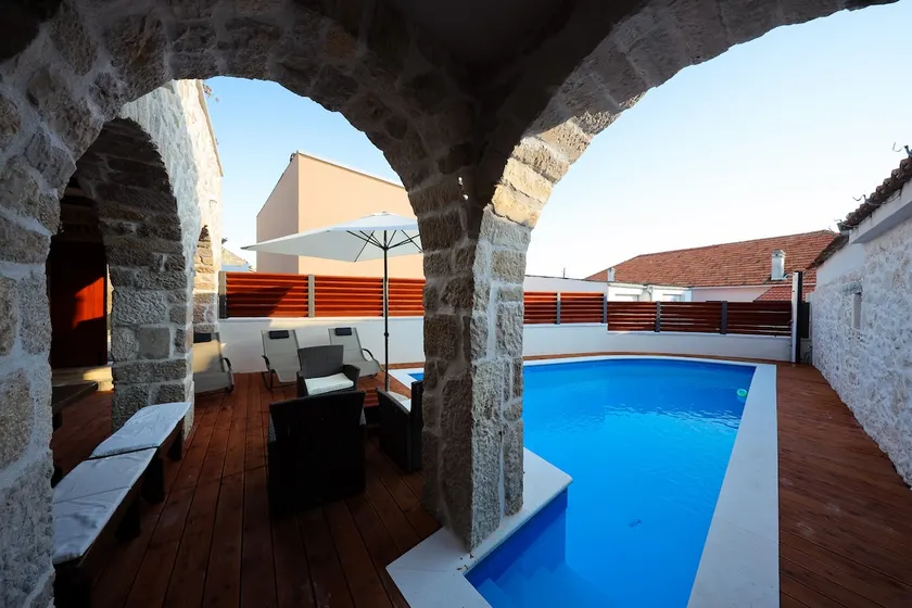 Holiday home Mare - Image 1