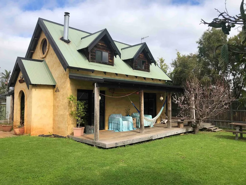Classic Margs Cottage - Image 1