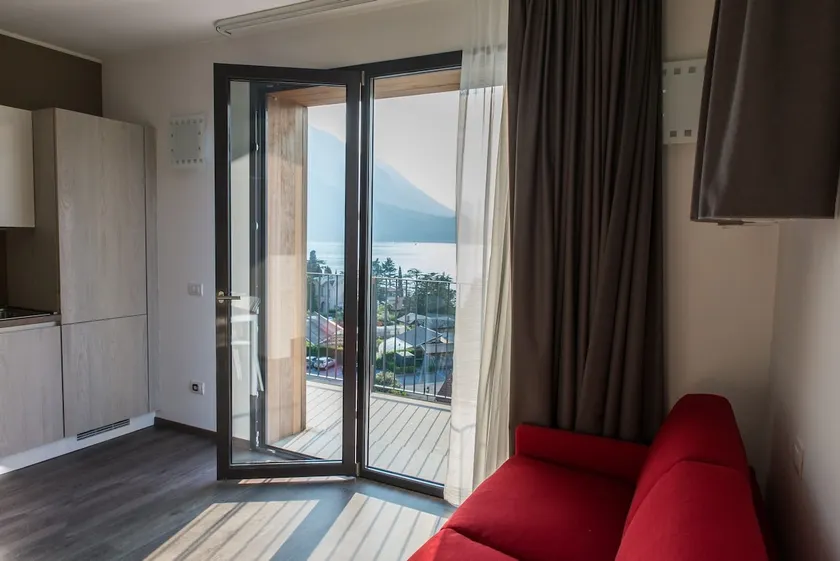 VARENNA - RESIDENZA LUIGINA - pool & lake view - Image 1