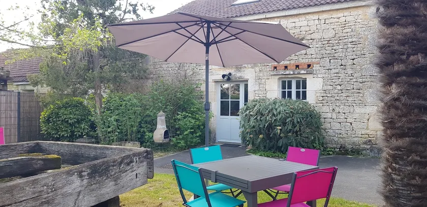 Charming country house - Image 1