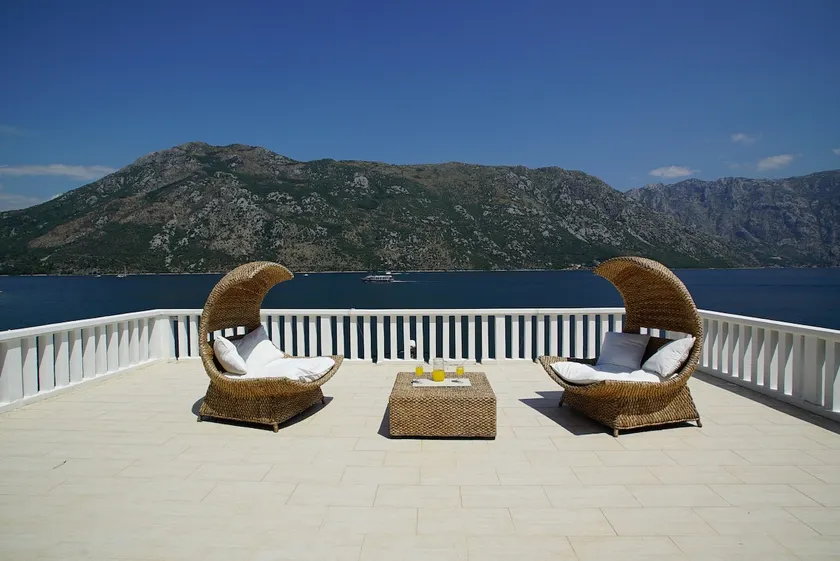 PENTHOUSE STOLIV Villa located 5 meters from the sea SPA-Pool Exclusive Terrace,Private Jetty Sunbeds, Pebble Beach, Secluded location Total area 375m2 at your disposal - Image 1
