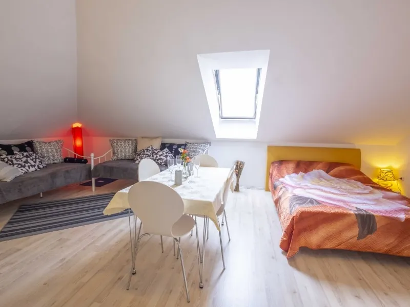 Studio Apartment *condition+Parking free - Image 1