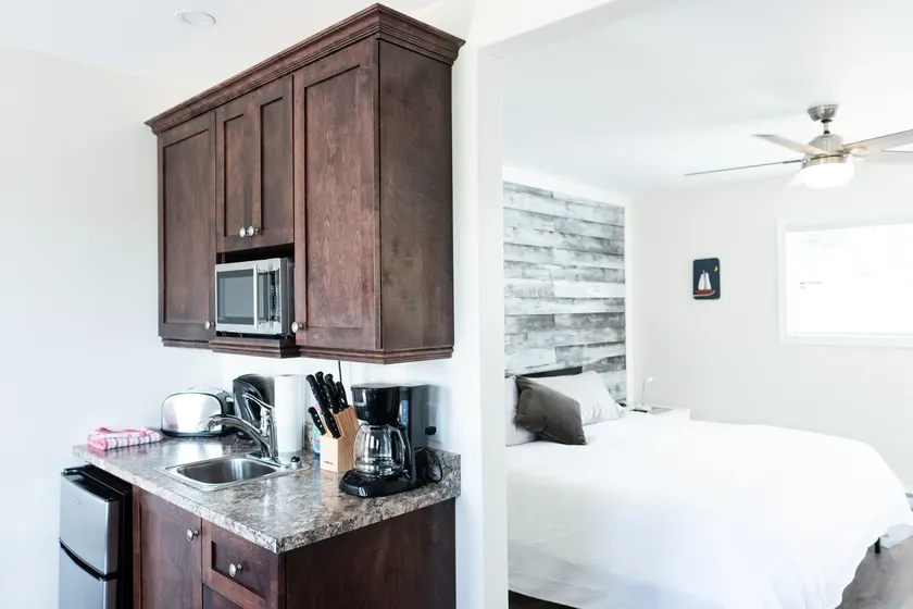 Summer's Suites [2 of 3] - Image 1