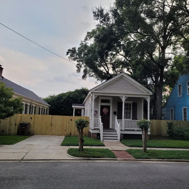 Carolyns 1907 Historic Home Downtown Mobile, AL. - Image 1